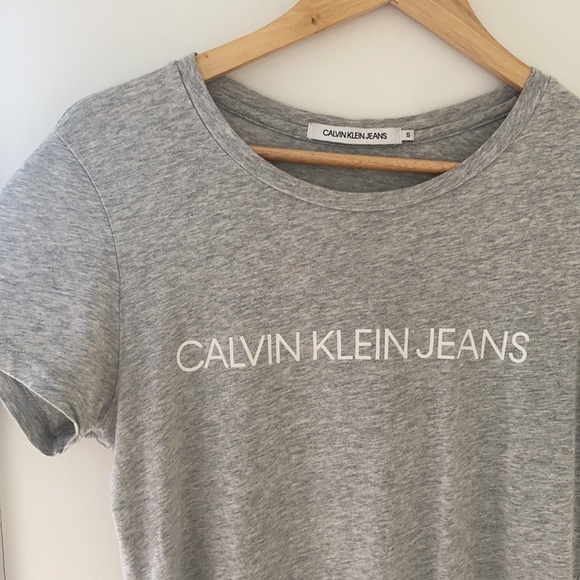 Calvin Klein jeans Tee - Picture 2 of 2